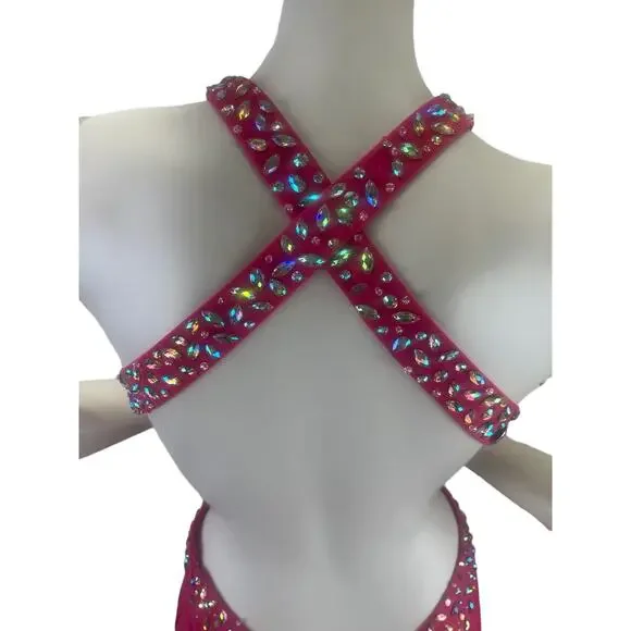 Elegant Pink Halter Dress - Picture 15 of 16